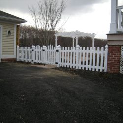 trusted vinyl picket fence installers