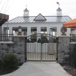 bronze aluminum fence gate for entrances