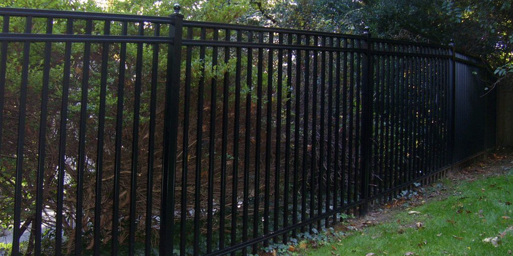 Black Fence for Privacy