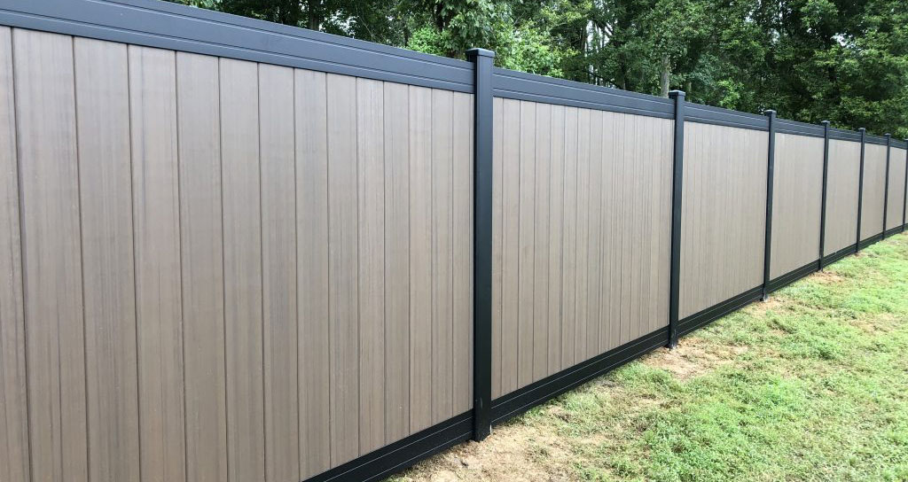 Textured vinyl fence for backyard