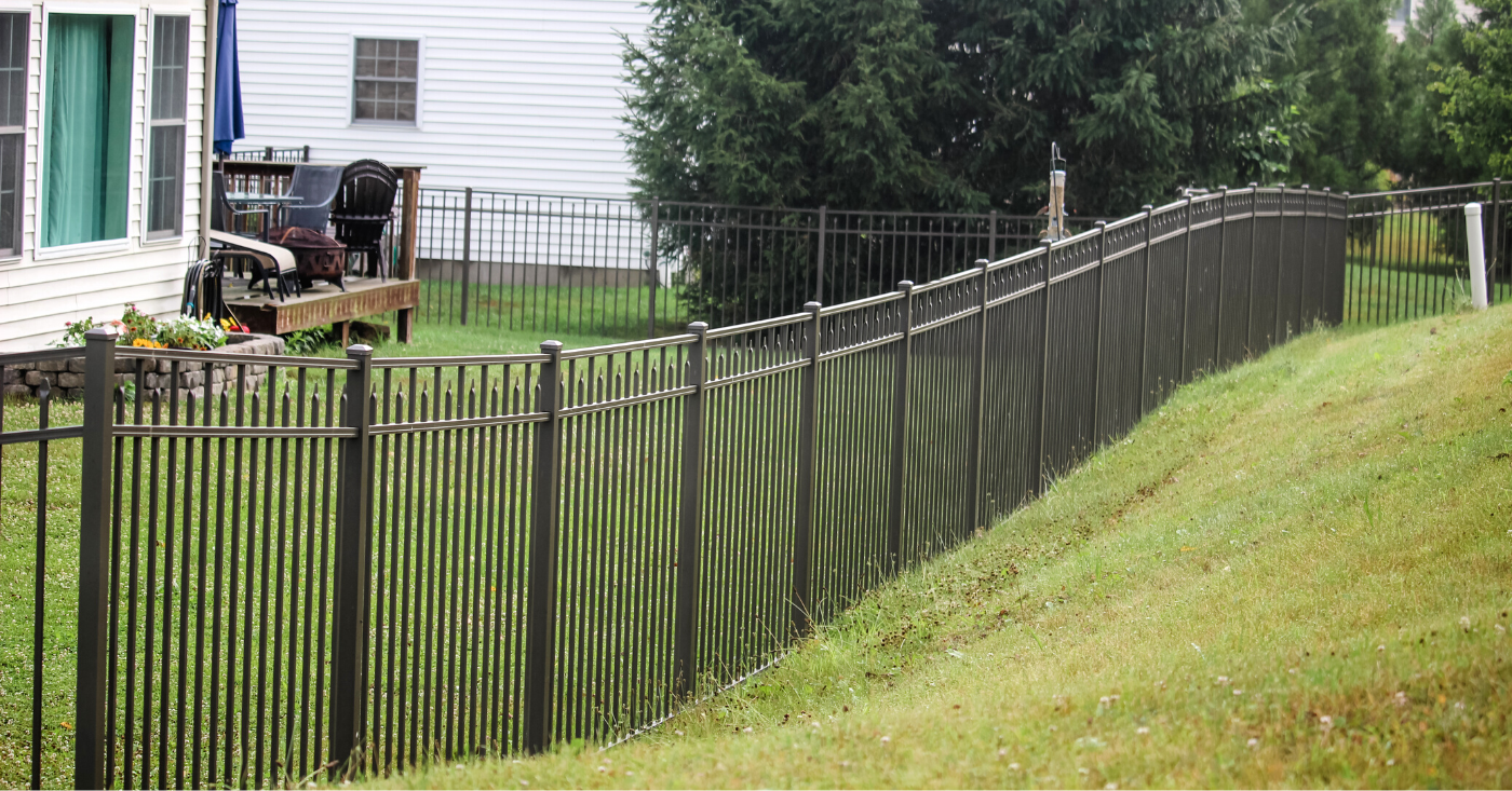 Tall aluminum privacy fence