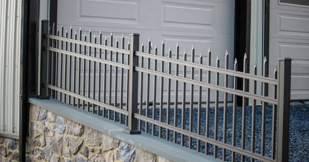 local-fence-company-specializes-in-quality-fencing-products-in-a-variety-of-materials