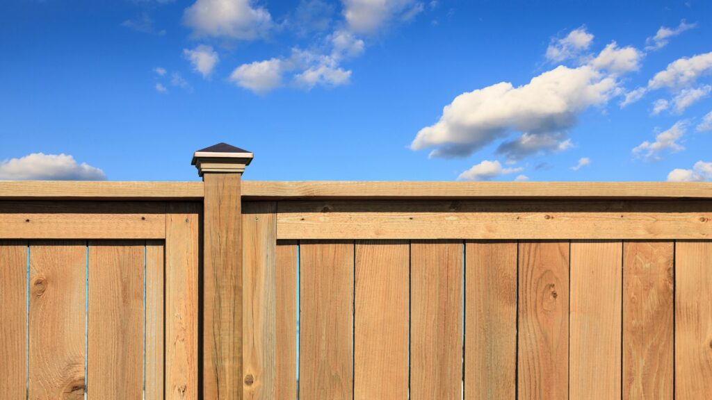 Why A Cedar Fence Is The Perfect Choice For Your Home