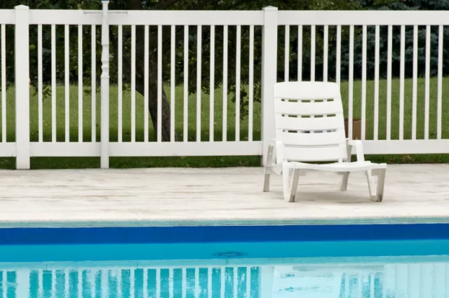 Aluminum Pool Fence Ideas for Safety and Style